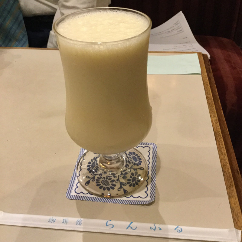 ミルクセーキ(名曲・珈琲 らんぶる 新宿店)