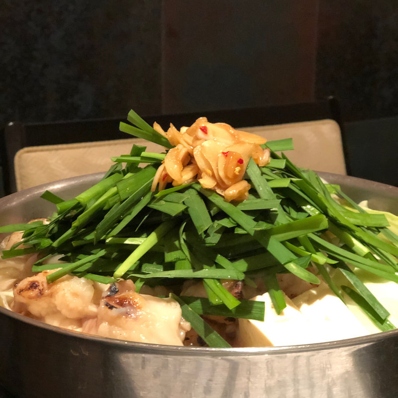 炙りもつ鍋味噌仕立て(もつ鍋 一慶)