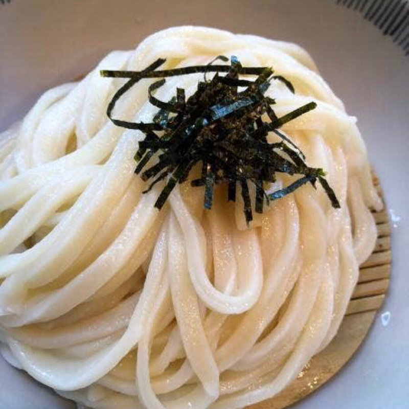 ざるうどん(うんとん処春夏秋冬)