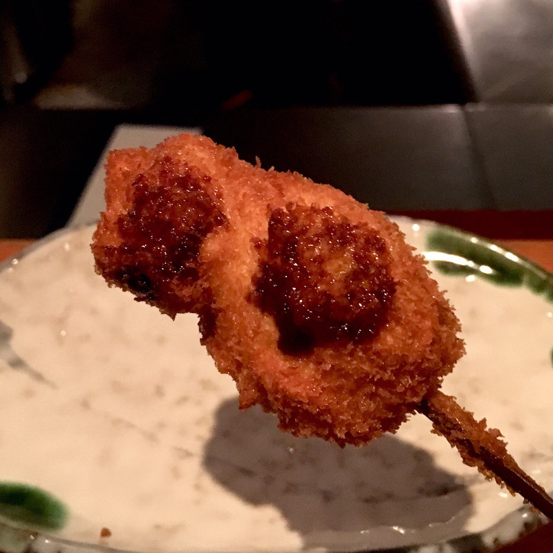 山葵ソーセージエリンギ（串揚げ）(串揚げ ふくみみ)