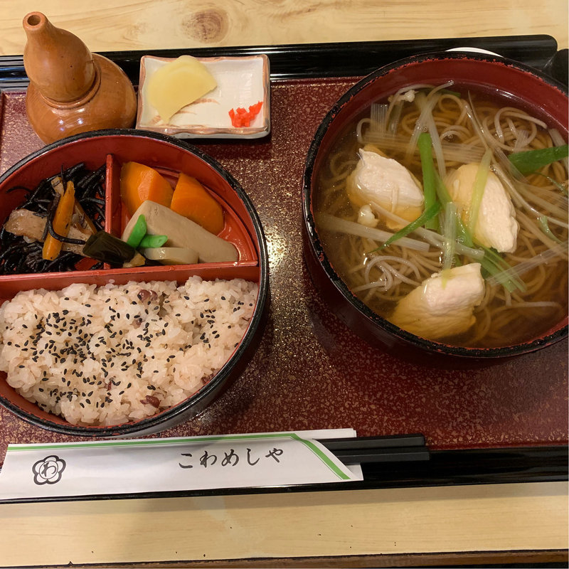 かしわそば定食(赤飯とそばの店　こわめしや)