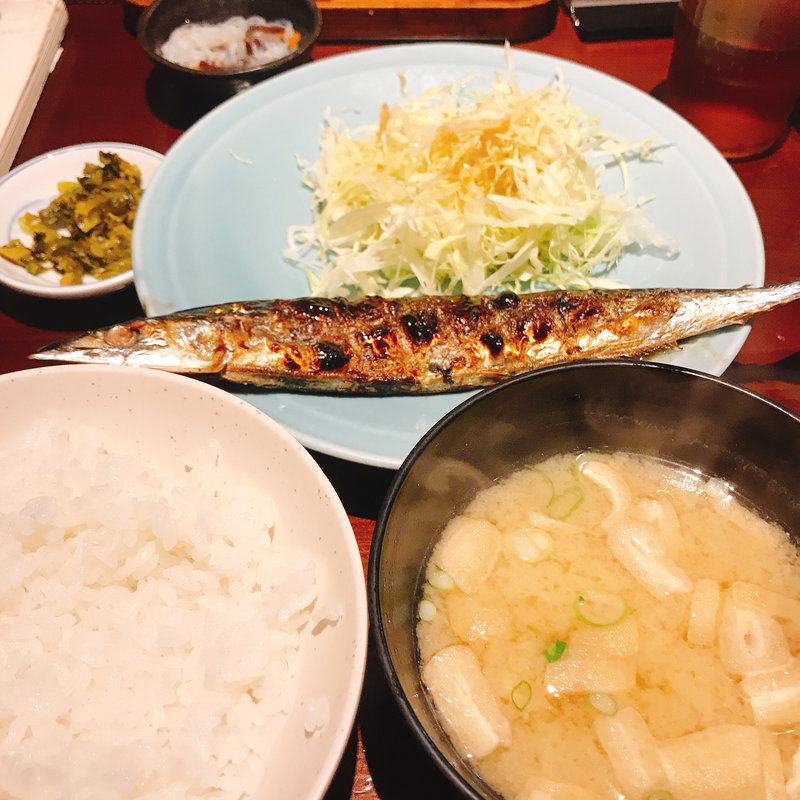 秋刀魚定食(大名仁和加)