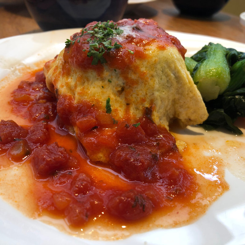 ハンバーグ　オムレツ仕立て(鉄板焼 ゆうき亭)