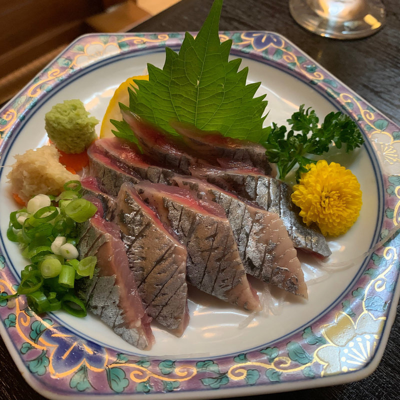 サンマの刺身(珍竹林)