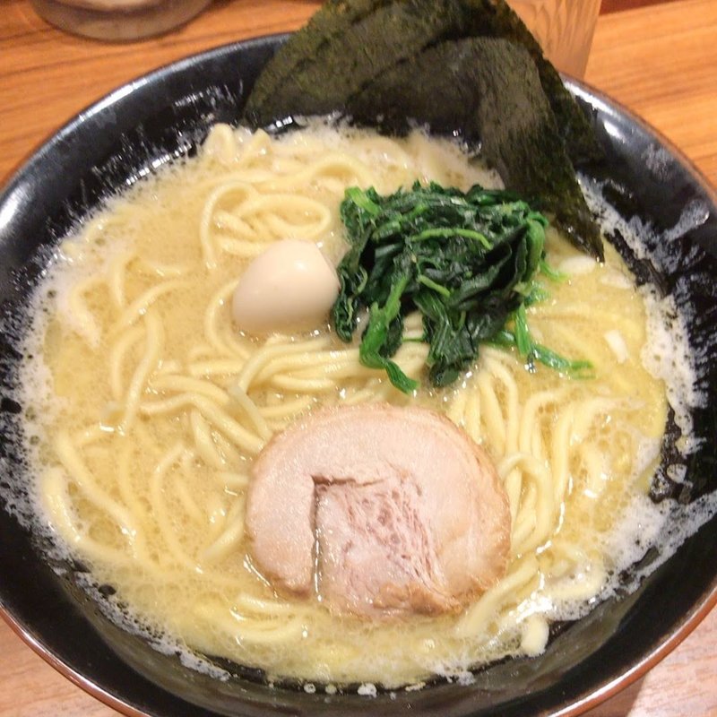 塩ラーメン(横浜家系ラーメン壱角家 上野店)