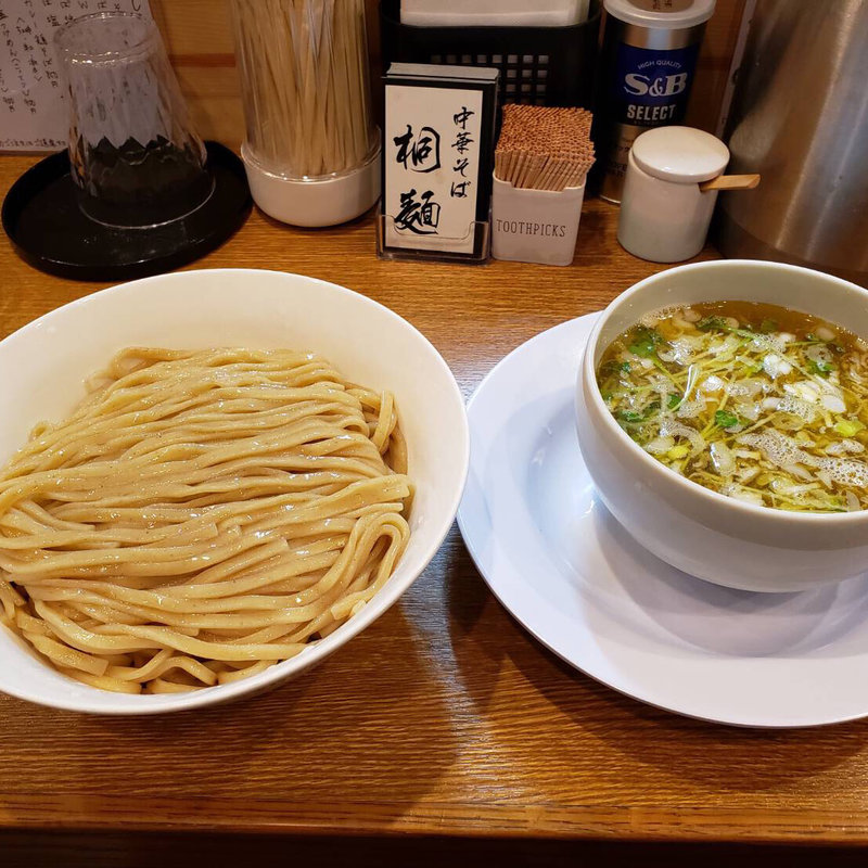 鶏清湯塩つけめん(中華そば桐麺)