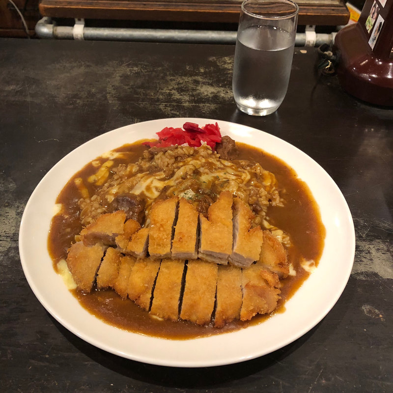 チーズカツカレー(こがねむし)