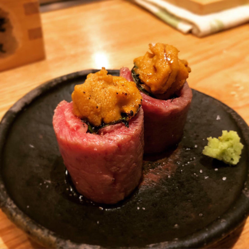 ウニの和牛巻き(炉端　百式)