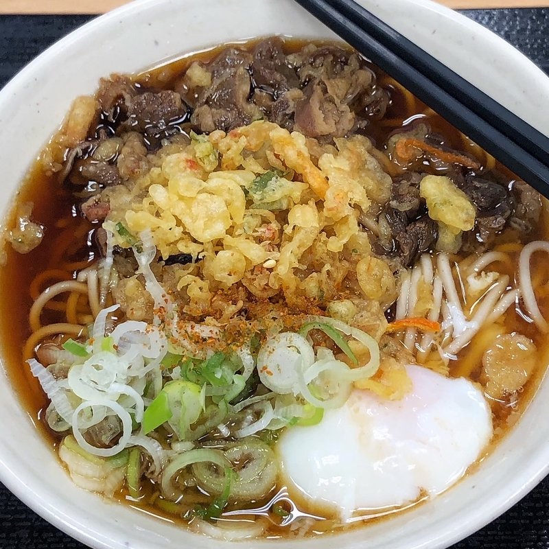 牛温玉たぬきそば(めん処一ぷく橋本店)