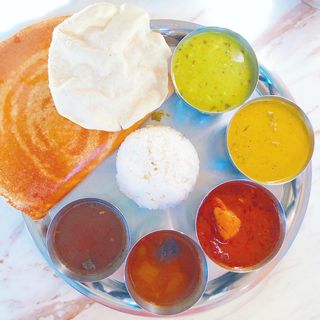 Cセット(ランチミールス、ドーサチョイス)(三燈舎)