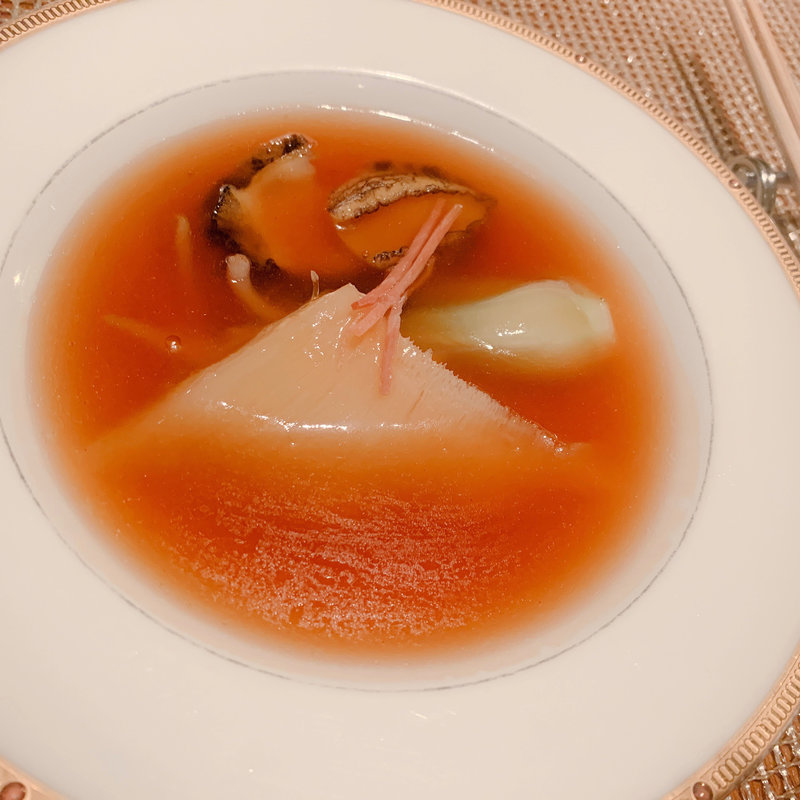 (ロイヤルパークホテル横浜 68階 中国料理 皇苑)