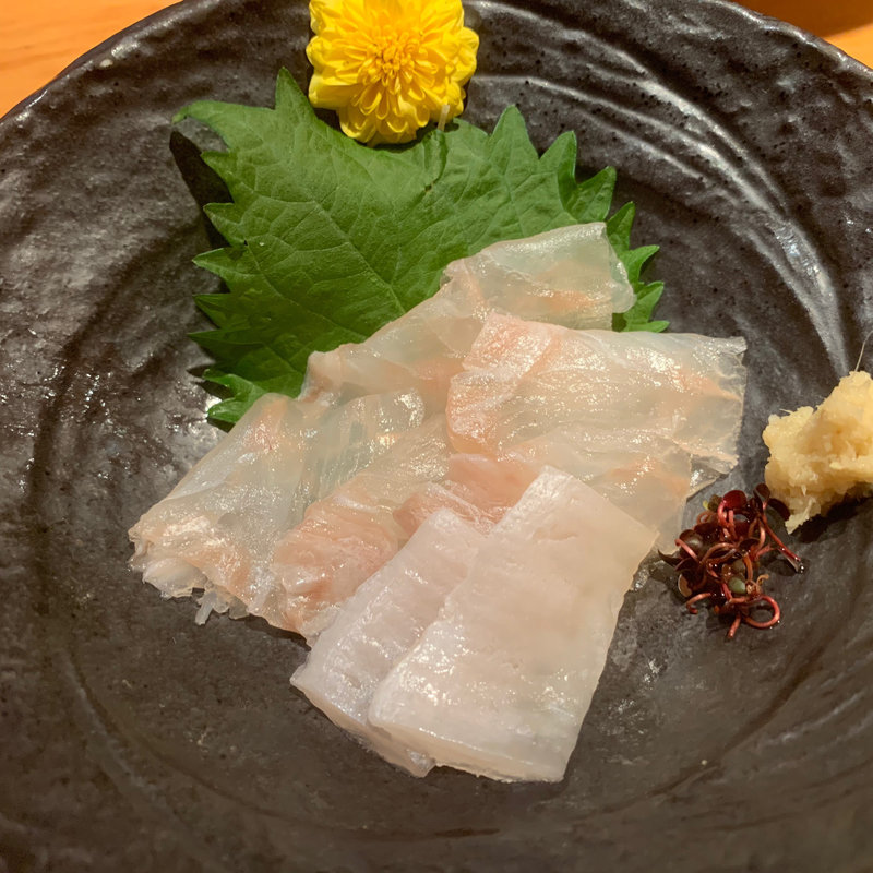 ヒラメの昆布締め(浜町 （はまちょう）)