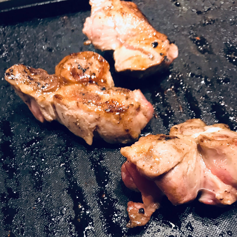 子羊のステーキ(ステーキ＆焼肉 食べ放題 300B ONE 新宿西口店)