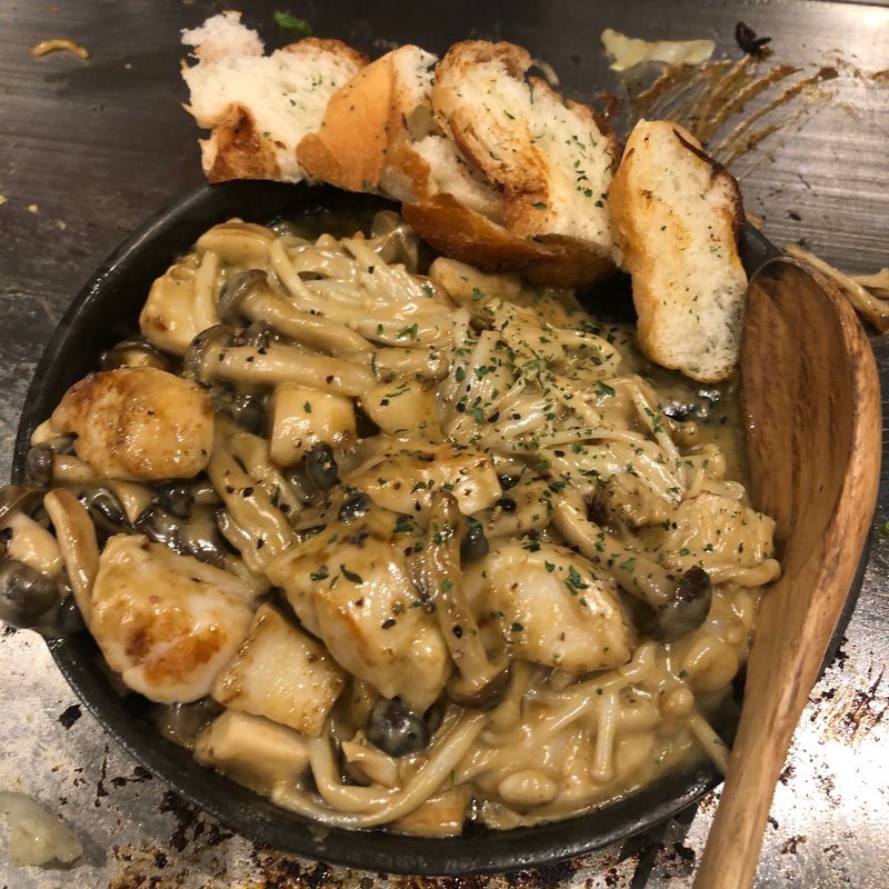 きのこと貝柱の蟹味噌焼き(広島焼き 呑喜)