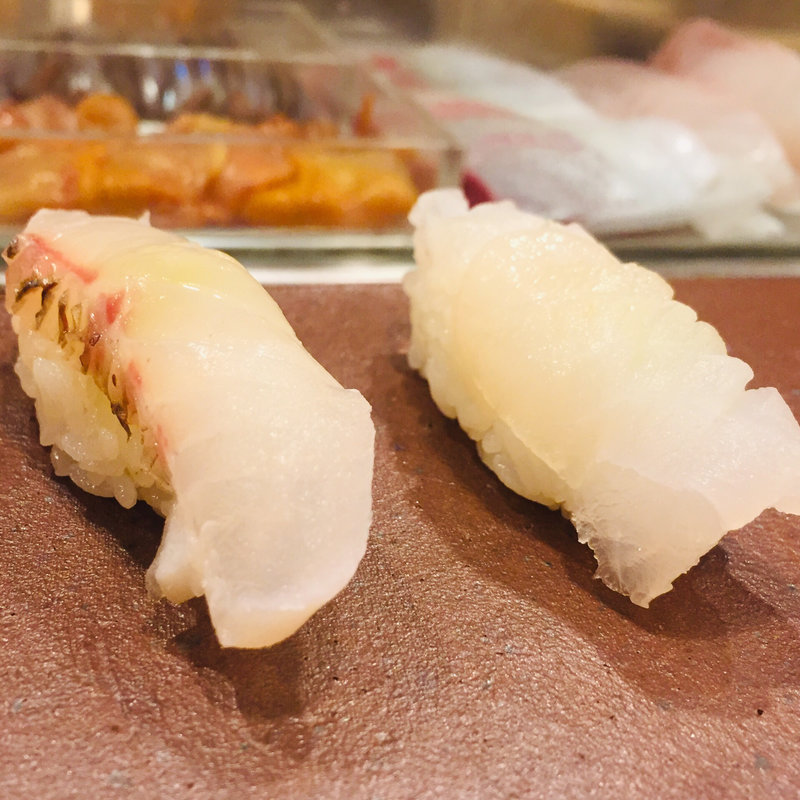 昆布締め真鯛とクエ(すし甘 )