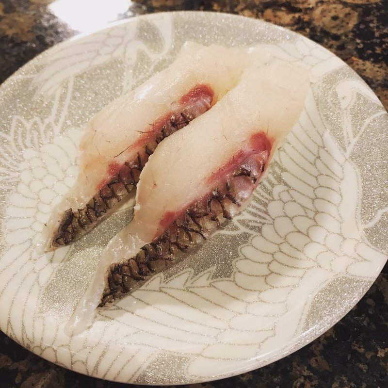 真鯛(がってん寿司 綾瀬店)