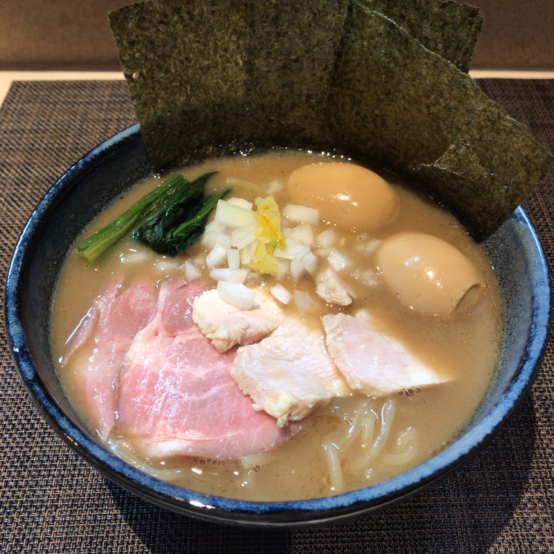 得製濃厚あごだし醤油ラーメン(麺匠 いし井)