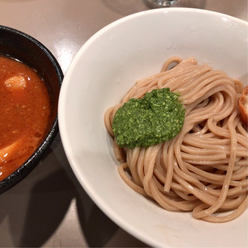 海老トマト チャーシュー増し(つけ麺 五ノ神製作所 新宿店)