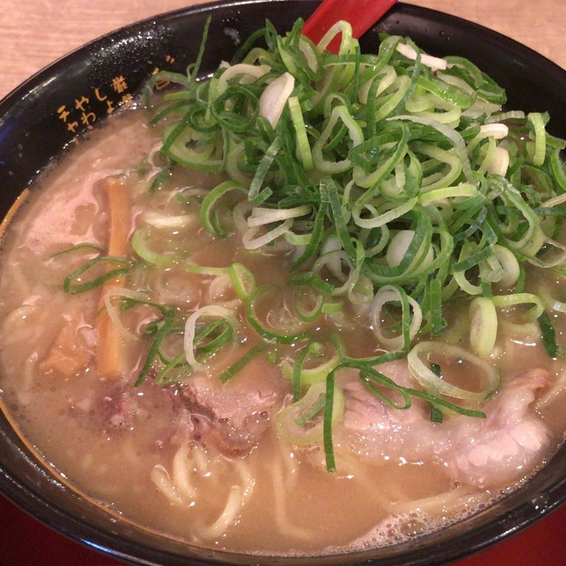 特製ラーメン(豚旨 うま屋ラーメン 鈴鹿中央通り店 )