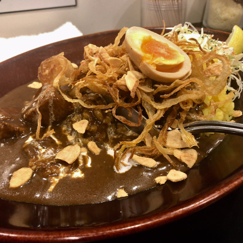 黒い肉カレー(中盛り250g)(カレーは飲み物。 御徒町店)