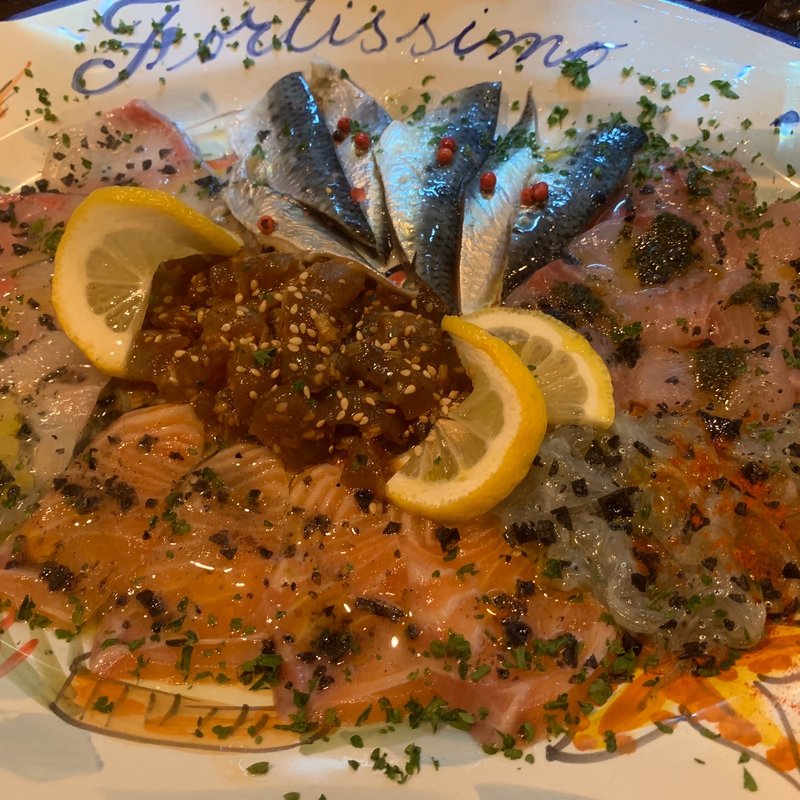 アンティパスト ミスト ディ マーレ(PIZZERIA FORTISSIMO)