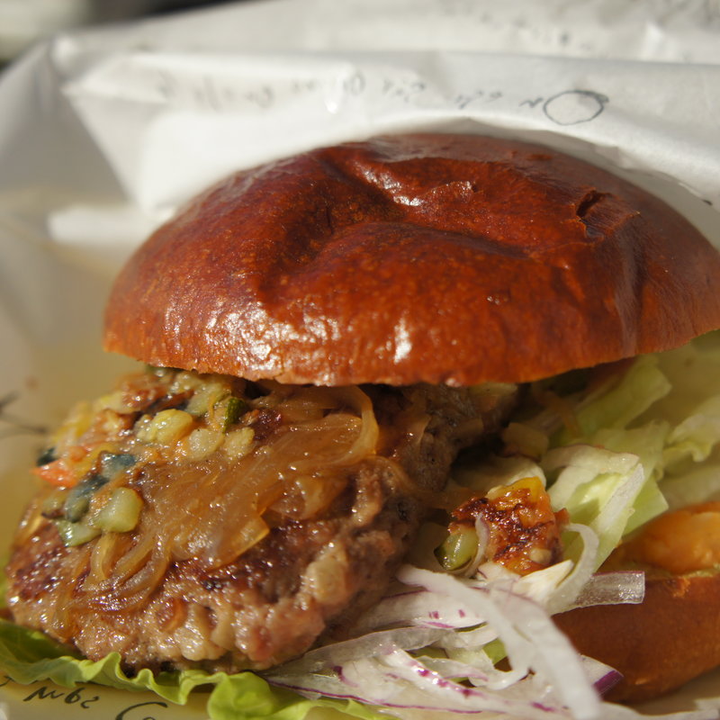 極みバーガー(Hamburg Burger shop 石垣島きたうち牧場)