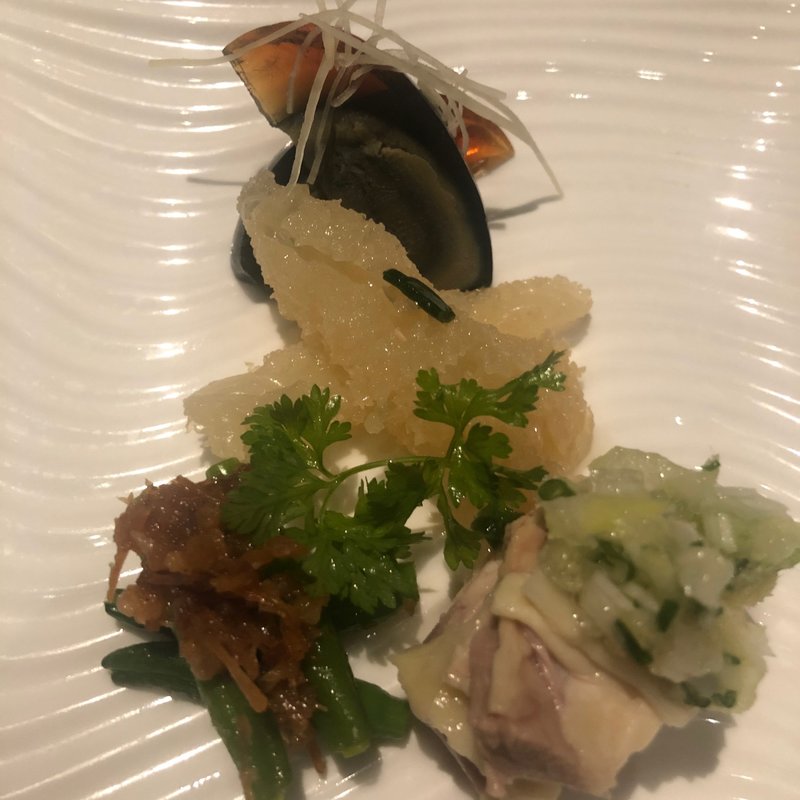 前菜盛り合わせ(中国飯店 富麗華)