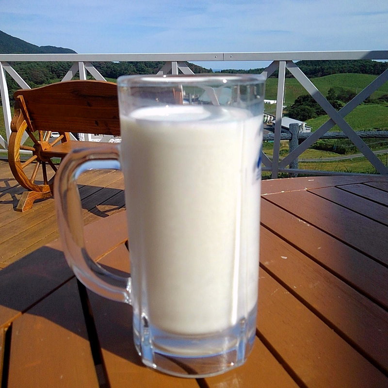 モ～ランド牛乳（中ジョッキ）(べ～ごこハウス )