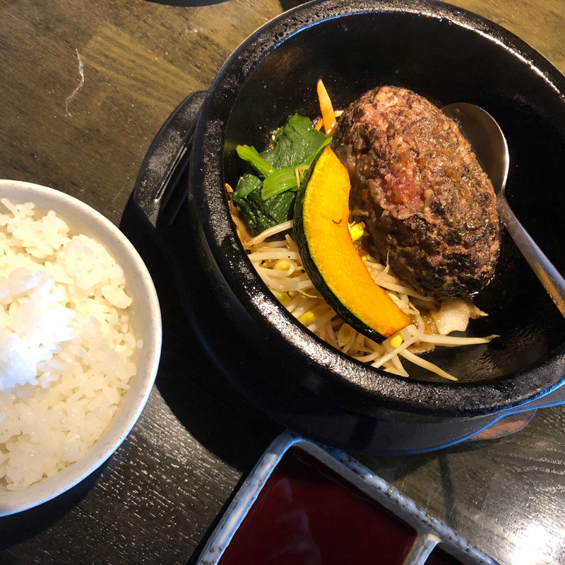 あぶりバーグランチ(焼肉酒家 あぶり亭 高松店)