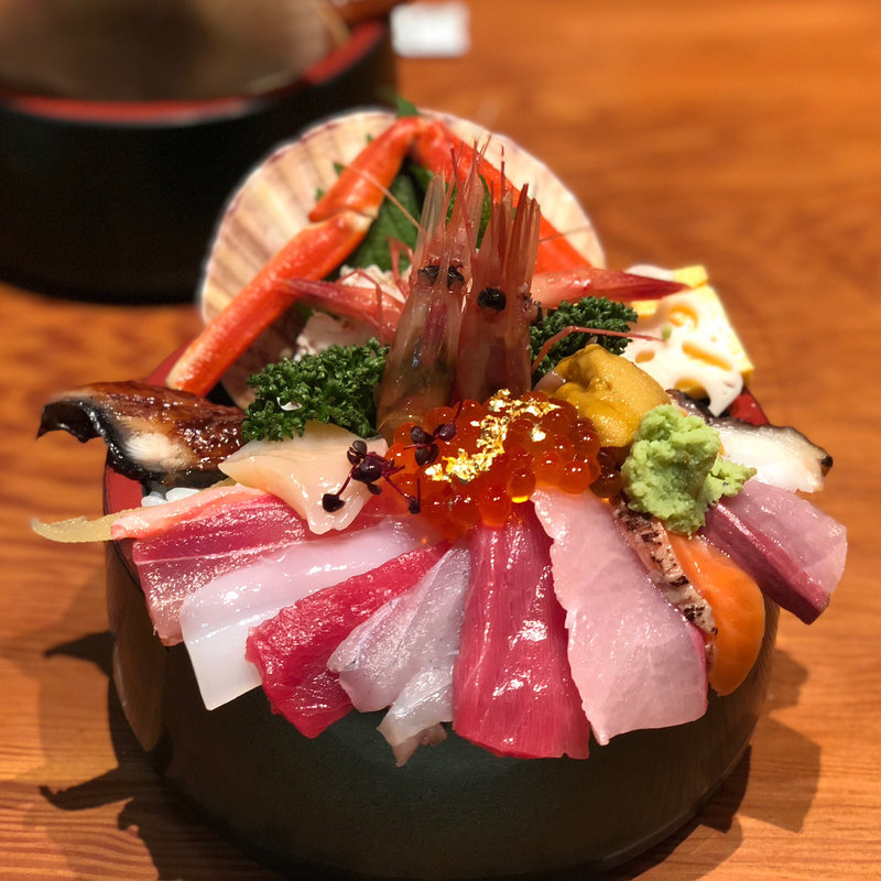 海鮮丼(山さん寿司 本店 )