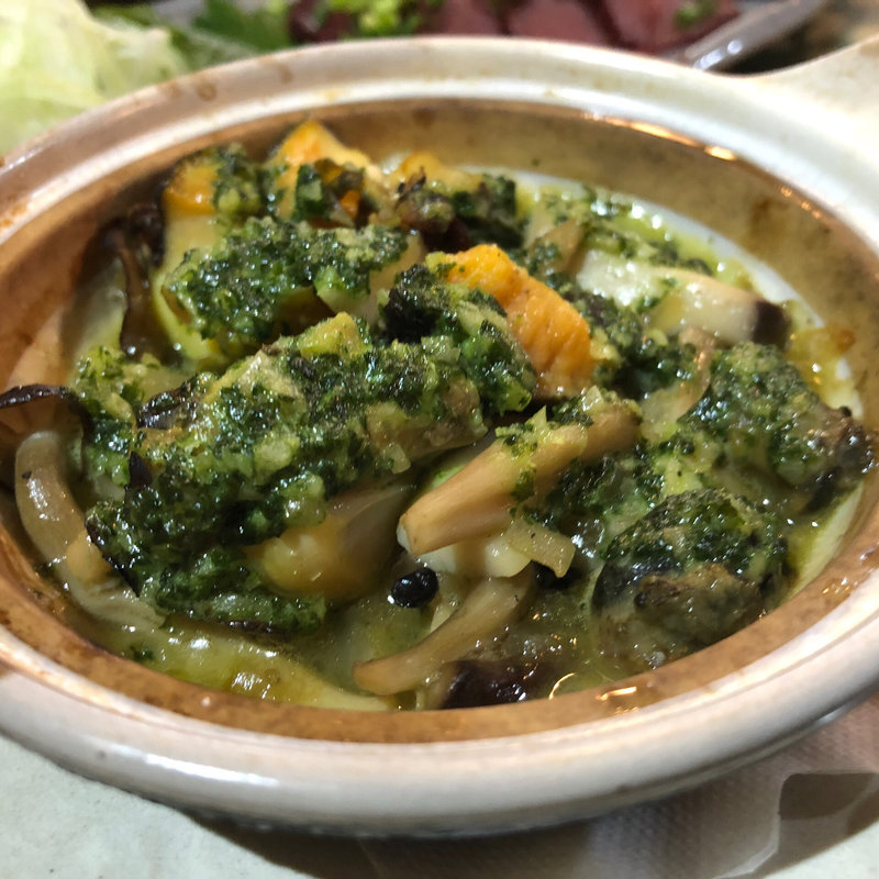 サザエのアヒージョ(リーフガーデン )