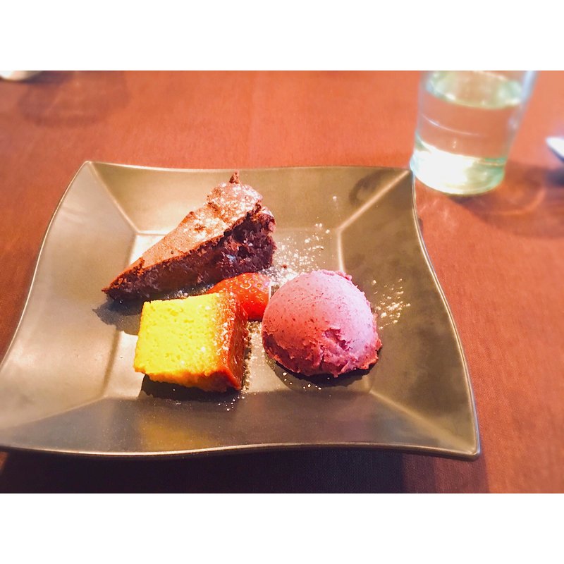 デザート盛り合わせ(TOURS （ブラッセリー トゥール）)