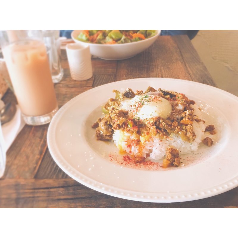 ドライカレー(ブリキボタン)