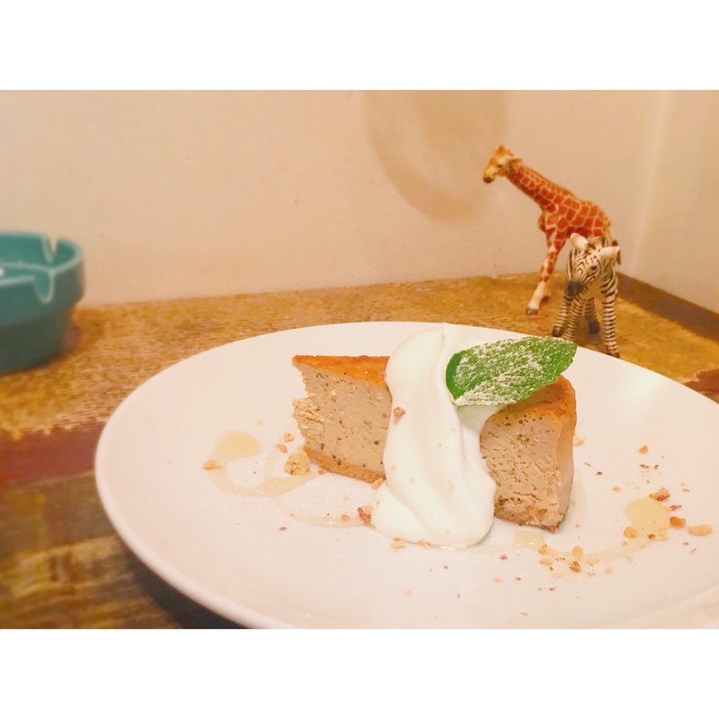 ミルクティーとホワイトチョコのチーズケーキ(コトカフェ)