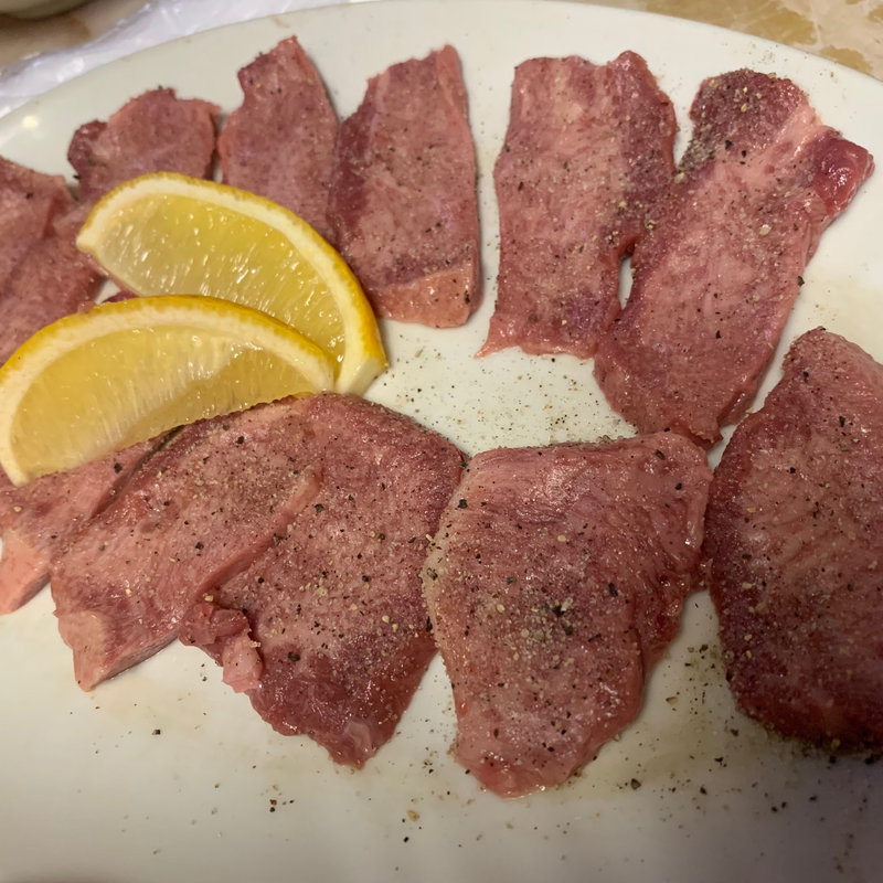 塩タン二人前(焼肉・ホルモン・冷麺 杉)