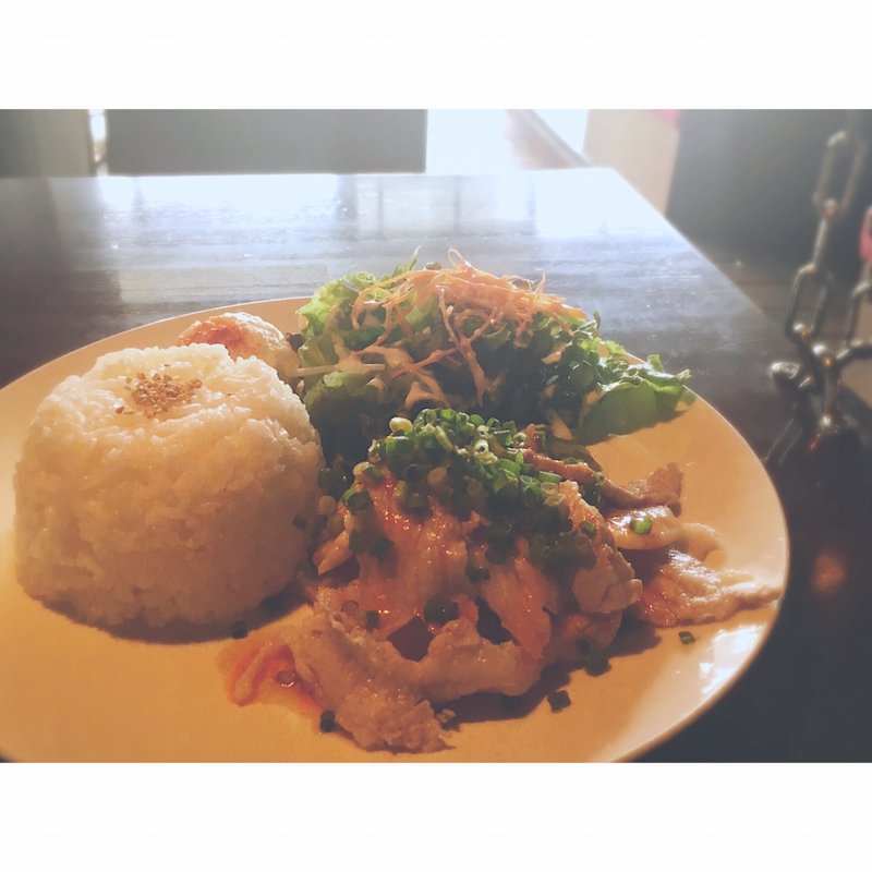 じっくり煮込んだ豚バラ肉のさっぱり和風カレー(attic room shibuya （アティックルーム シブヤ）)