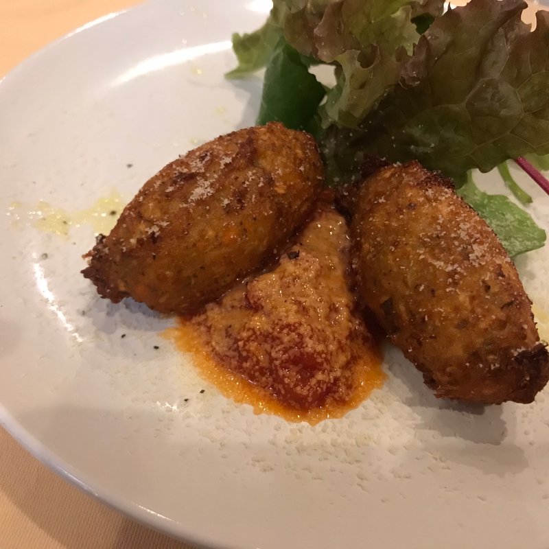 マッシュ根菜のフリット　ディナーコース　アミューズ(Ｔｒａｔｔｏｒｉａ　Ｌａ　Ｆｏｎｔｅ（トラットリア　ラ　フォンテ）)