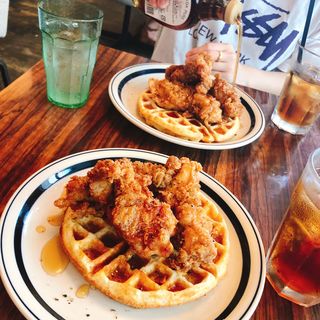 ワッフルチキン(MOJA in the HOUSE)