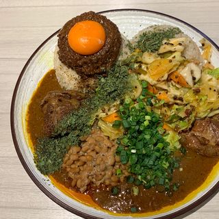 MIX 並 豚 キーマ アチャール 納豆 ドライパクチー ハンマーカンマー(吉田カレー  )