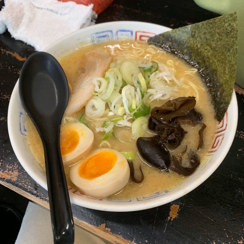 長浜ラーメン大盛(長浜らーめん 八王子店 )
