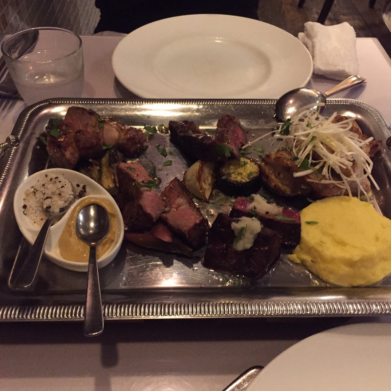 (アンティカ オステリア カルネヤ)