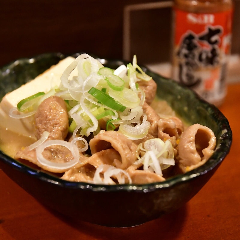 もつ煮込み(居酒屋大提灯)