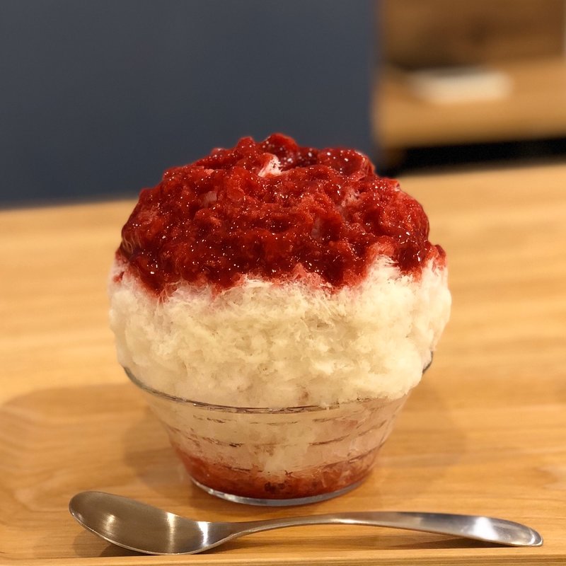 ラズベリーミルク　ヨーグルトクリームトッピング(A,cocotto)