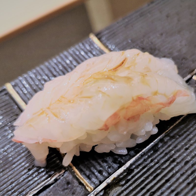 ボタンエビ　生(HANA-GOYOMI JAPANESE RESTAURANT)