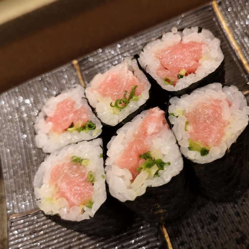 ねぎとろ巻き(HANA-GOYOMI JAPANESE RESTAURANT)