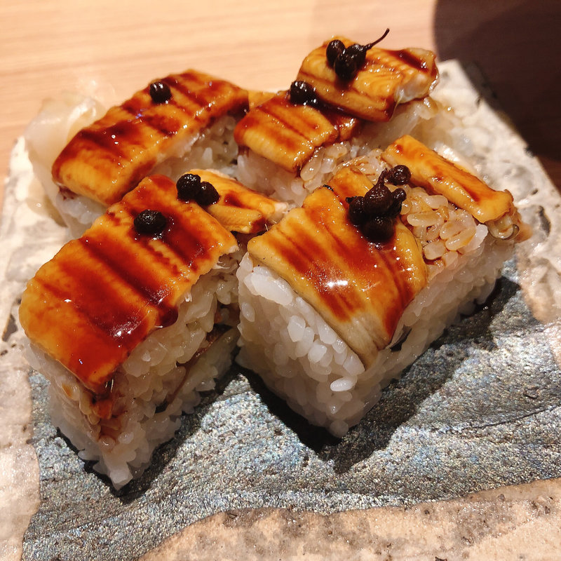 あなごの棒寿司(山水草木)