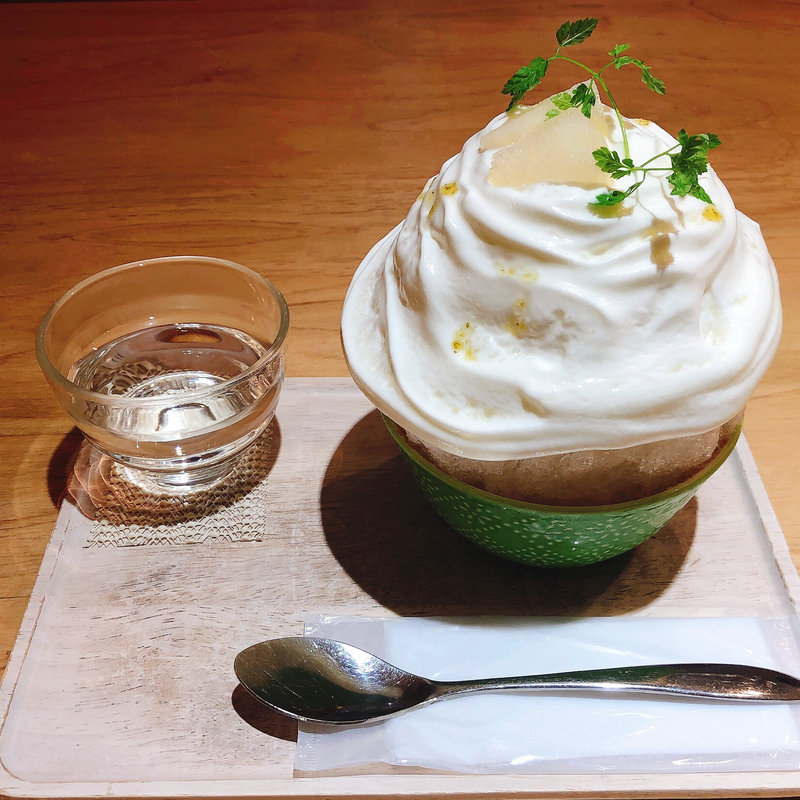 梨ヨーグルト氷(ほうせき箱 )