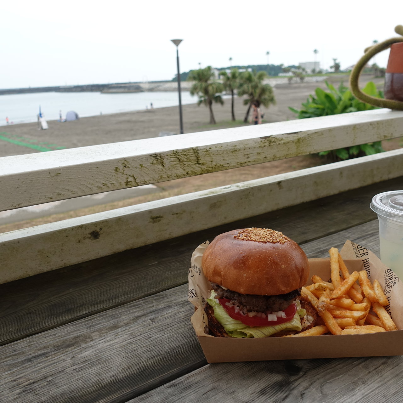 ベーコンチーズバーガー ザ ビーチ バーガー ハウス The Beach Burger House の口コミ一覧 おいしい一皿が集まるグルメコミュニティサービス Sarah ベーコンチーズバーガー ザ ビーチ バーガー ハウス The Beach Burger House の口コミ一覧 おいしい一皿が集まるグルメコミュニティサービス Sarah