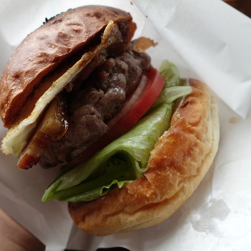ベーコンチーズバーガー(デリボーイ ブロス ハンバーガー （Deli☆Boy BROS. HAMBURGER）)
