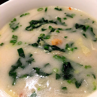 白湯麺(四川雅園 （しせんがえん）)